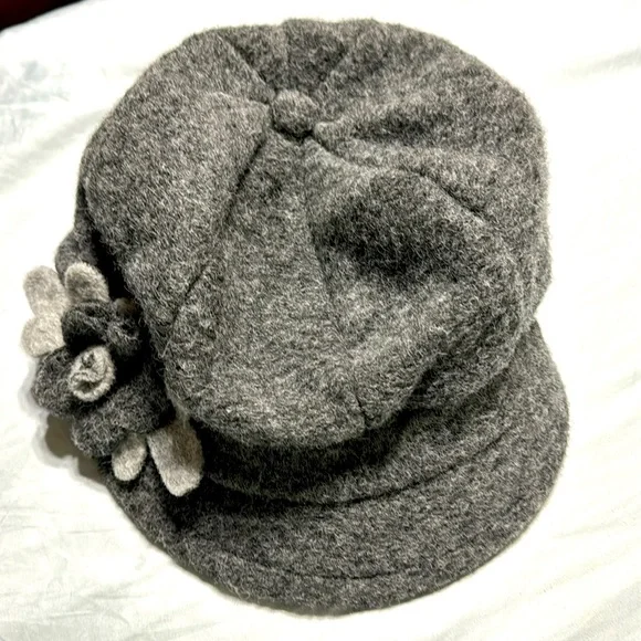 Bordini  Wool Hat Newsboy Style Made In Italy Boho Vintage Preppy Y2K 2000s Newsboy Cap Y2K Vintage Wool Slouchy Hat Camp Ivy Flat  main image 4